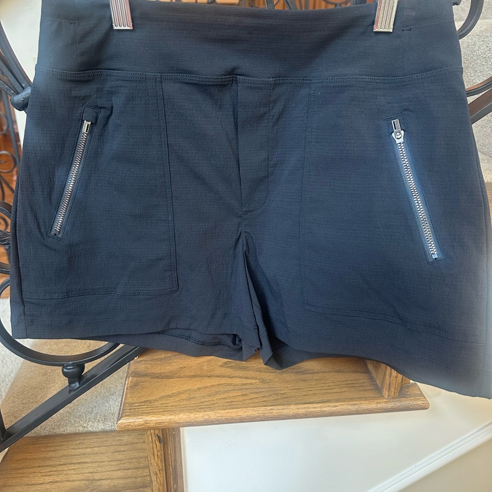 Athleta Trekkie North Short Women's Size 4, FOUR pairs listed